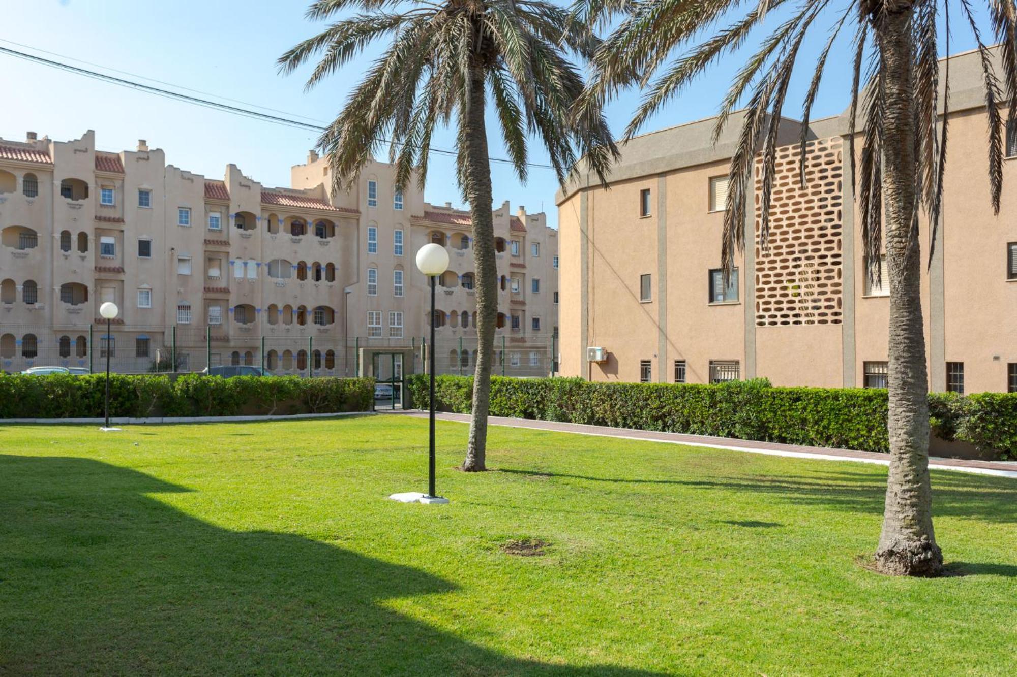 Appartamento Loft primera línea playa, Cabo de Gata, Wifi Retamar  Esterno foto